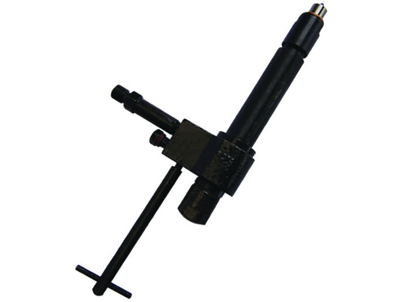825A Fuel injector 